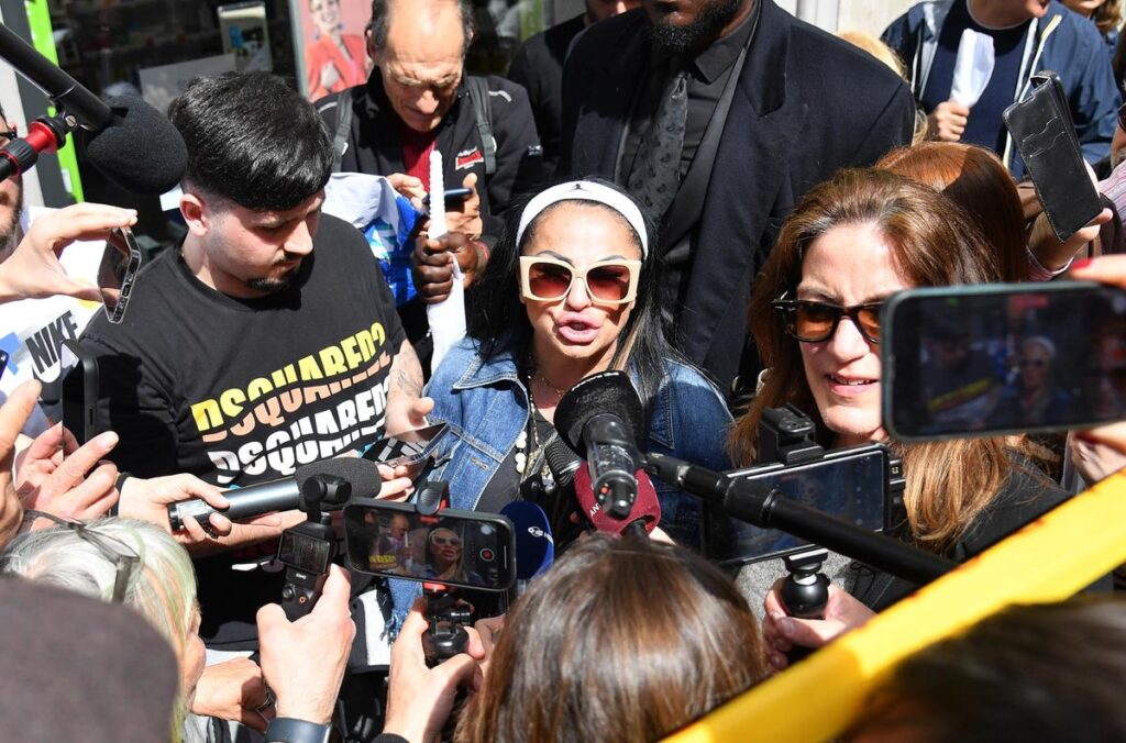 Rita De Crescenzo esclusa da Ischia, il sindaco annulla l'incontro con la tiktoker: "Basta con il trash"