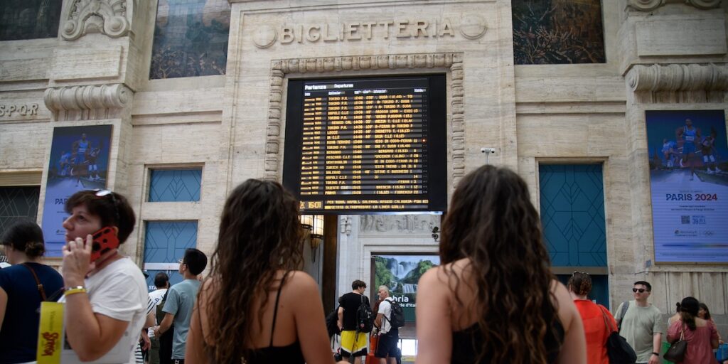 Ritornano regolari i tempi di percorrenza dei treni ad alta velocità tra Milano e Roma