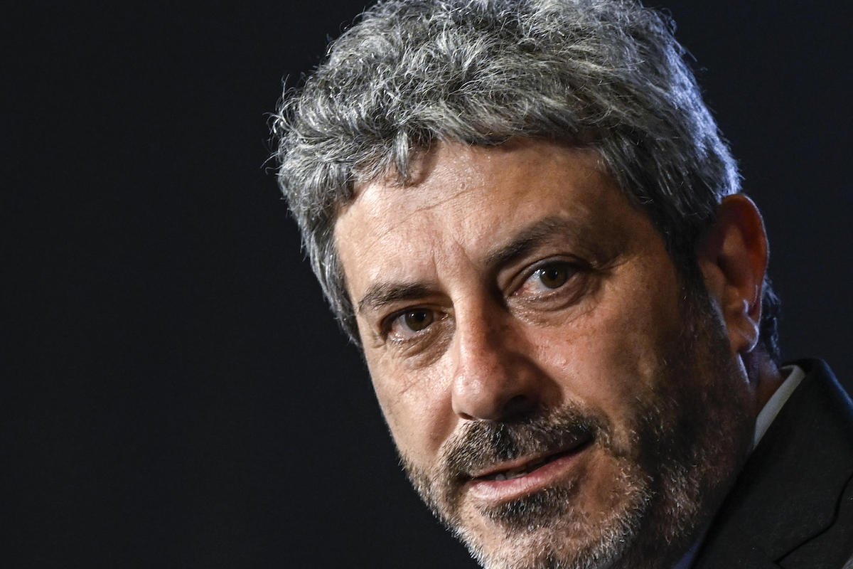 Roberto Fico sarà il candidato del centrosinistra in Campania dopo il passo indietro di Vincenzo De Luca