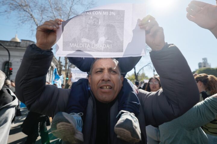 Scandalo di corruzione coinvolge Karina Milei, sorella del presidente argentino, Javier Milei