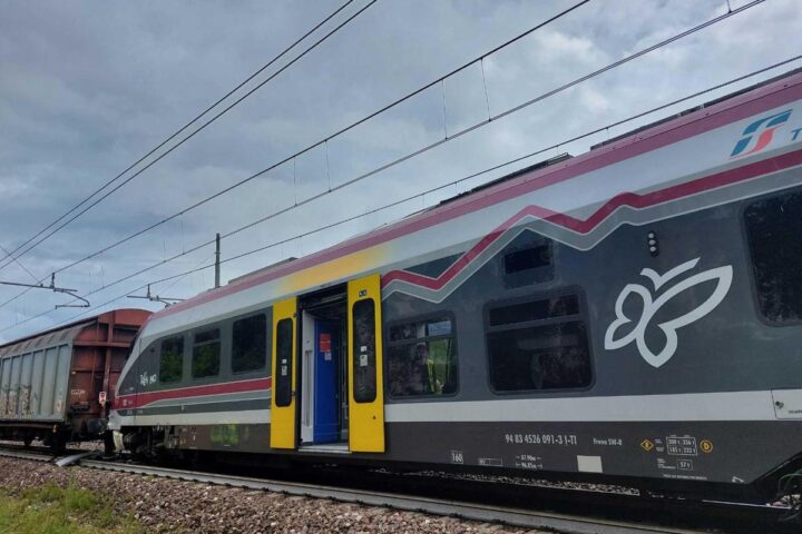 Scontro tra treno merci e regionale sulla linea Brennero-Trento: due feriti lievi e circolazione sospesa