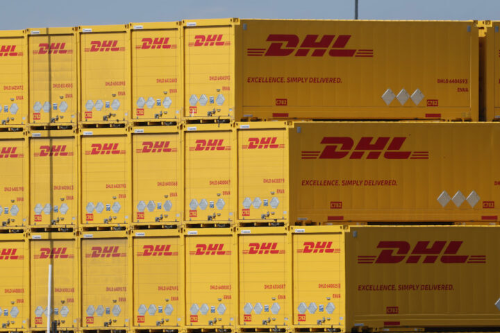 Servizi postali europei sospendono consegne verso Stati Uniti a causa di nuove regole doganali