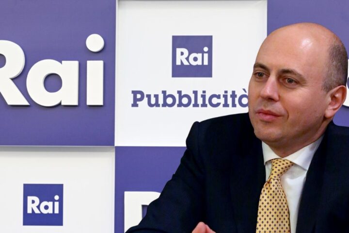 Sorteggio in diretta TV per i leader Rai: proposta contro la politica per attuare il Media Freedom Act