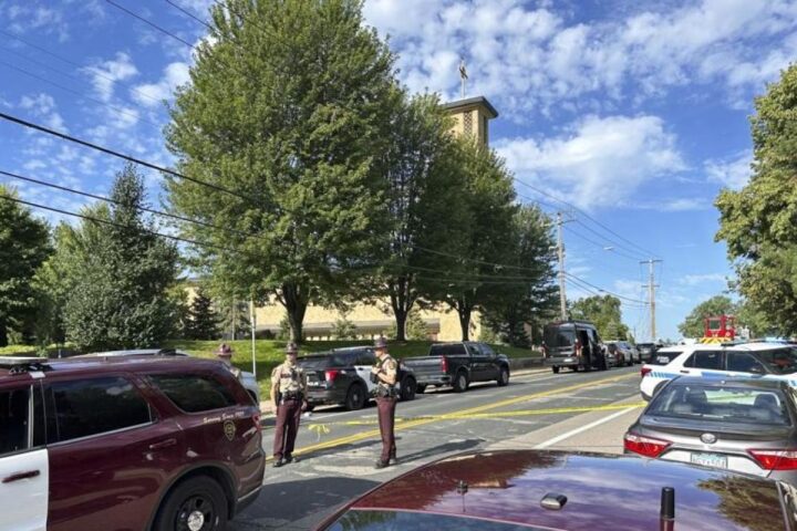 Sparatoria a Minneapolis: 20 vittime e morto l'attentatore