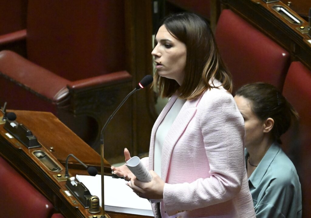 Tensioni nel centrosinistra in Calabria: M5s in pressing e Pd in ritardo, i candidati in campo