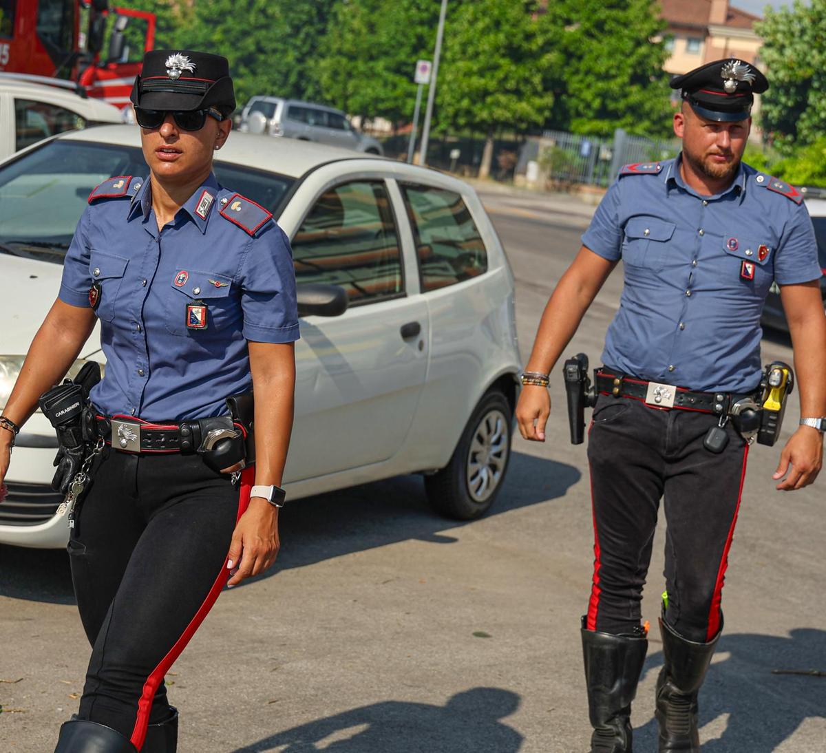 Uccide l'ex moglie in ufficio