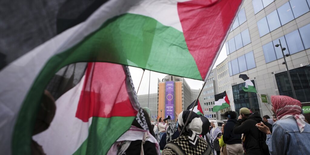 Una persona accoltellata durante una manifestazione pro-palestinese a Bruxelles