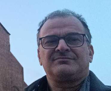 Università, il professore: "Proibire l’intelligenza artificiale non ha senso"