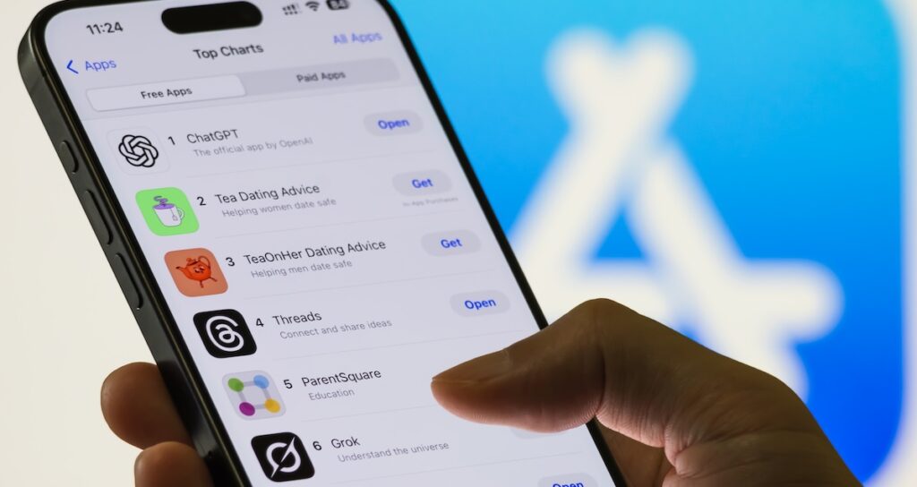 xAI di Elon Musk fa causa a Apple e OpenAI per presunta concorrenza sleale nell'App Store
