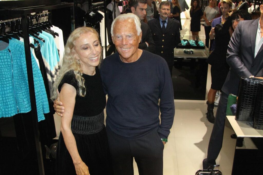 Addio a Giorgio Armani: il mondo della moda piange un maestro indiscusso