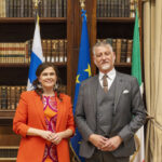 Alessandro Giuli incontra Mari-Leena Talvitie: cultura come strumento di difesa contro i totalitarismi