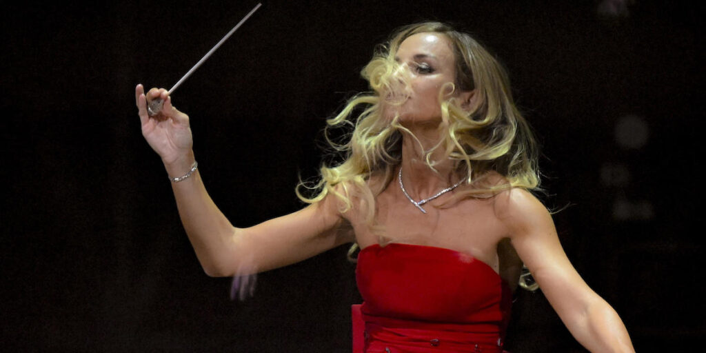 Beatrice Venezi nominata nuova direttrice musicale del teatro La Fenice di Venezia