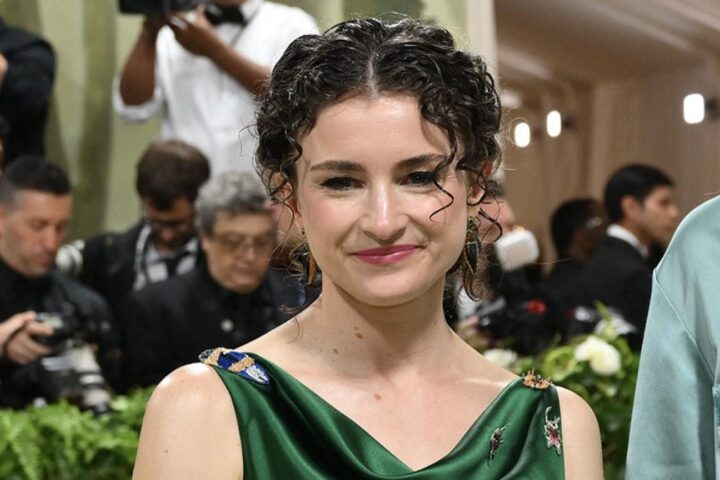 Chloe Malle succede ad Anna Wintour come direttrice di Vogue Usa, chiude un'era di 37 anni