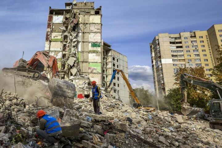 Cremlino: i missili Tomahawk non cambieranno l'esito del conflitto in Ucraina