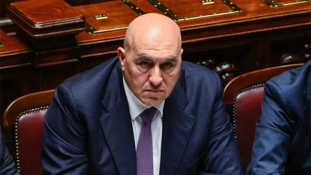 Crosetto: sotto le acque internazionali non possiamo garantire la sicurezza della Sumud Flotilla