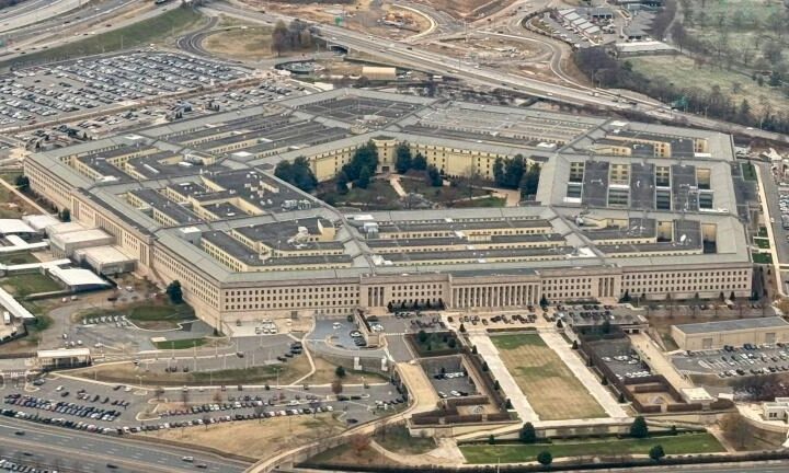 Dal premio Nobel per la Pace al Pentagono: il cambio di nome del dipartimento della Difesa