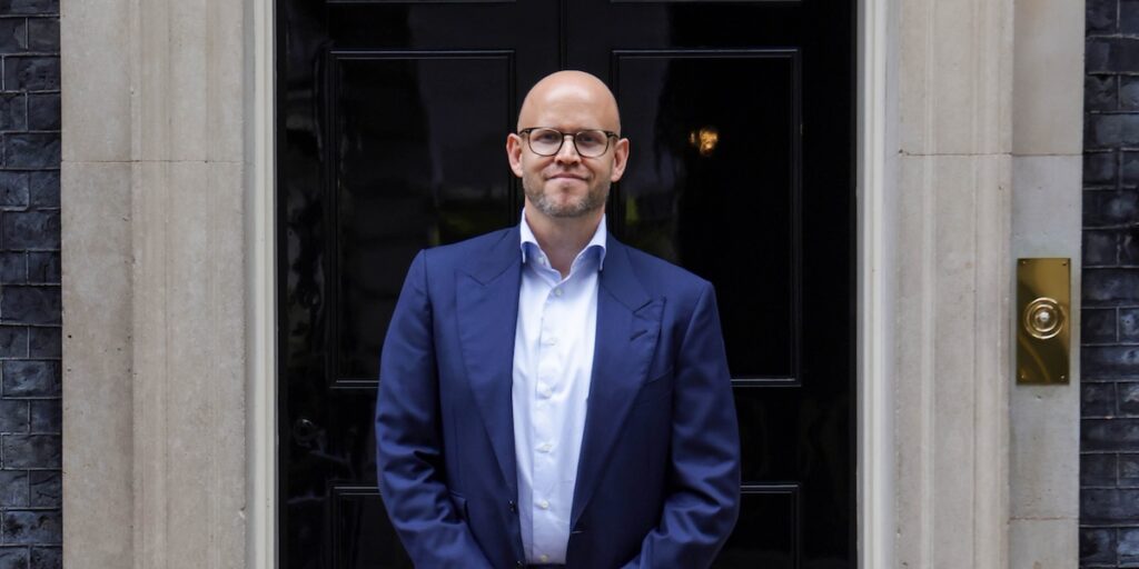 Daniel Ek lascia il ruolo di CEO di Spotify e diventa presidente esecutivo dal 2026