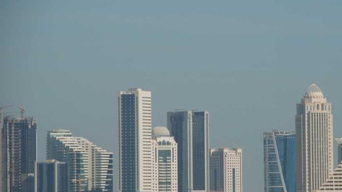 Doha: il ruolo controverso del Qatar nei negoziati e i legami con Netanyahu