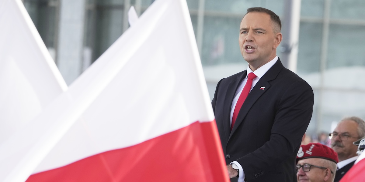 Due arresti in Polonia per un drone volato vicino al palazzo presidenziale di Varsavia