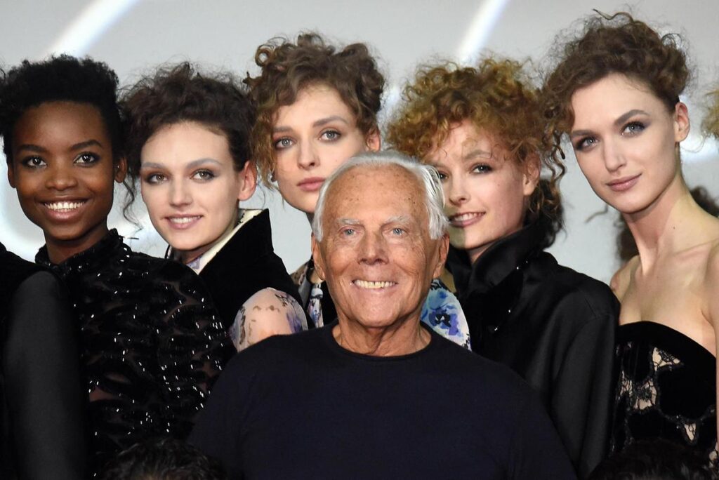 È morto il leggendario stilista Giorgio Armani a 91 anni