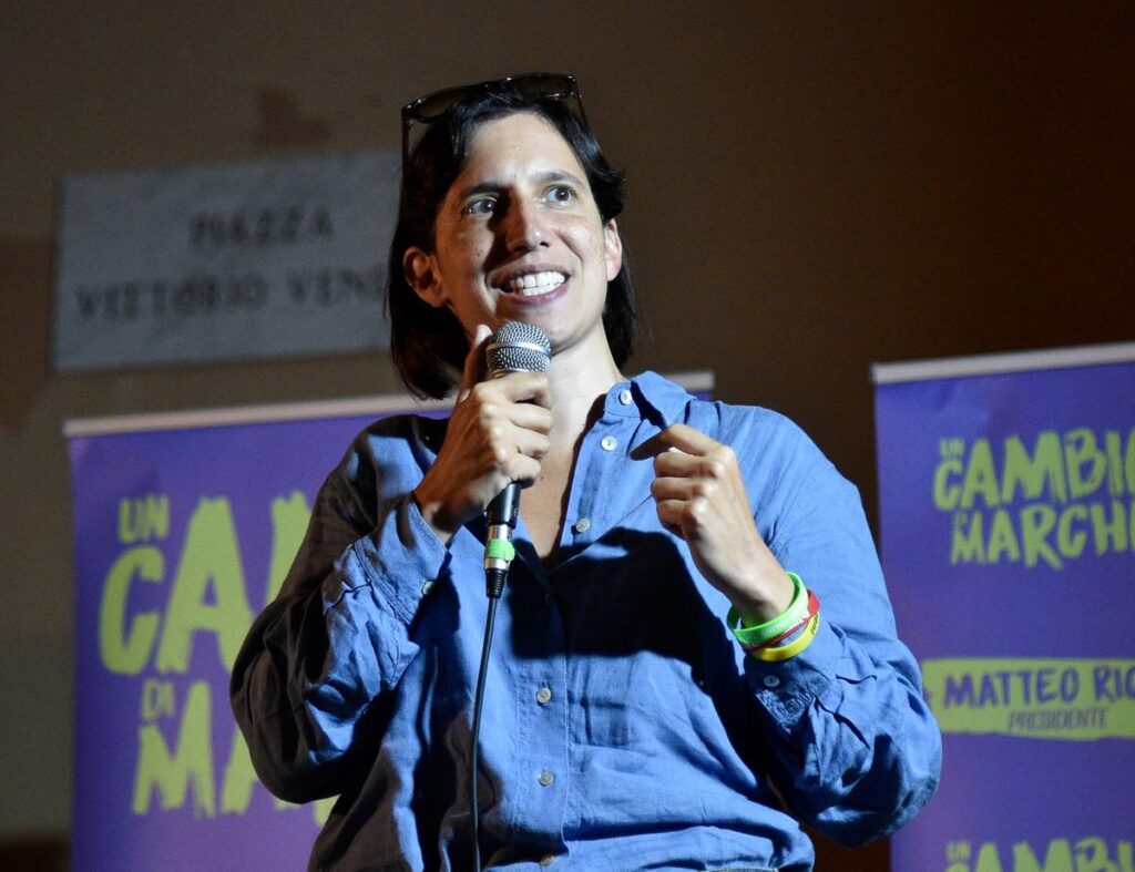 Elly Schlein critica Meloni: “Attacchi inaccettabili alla missione internazionale”