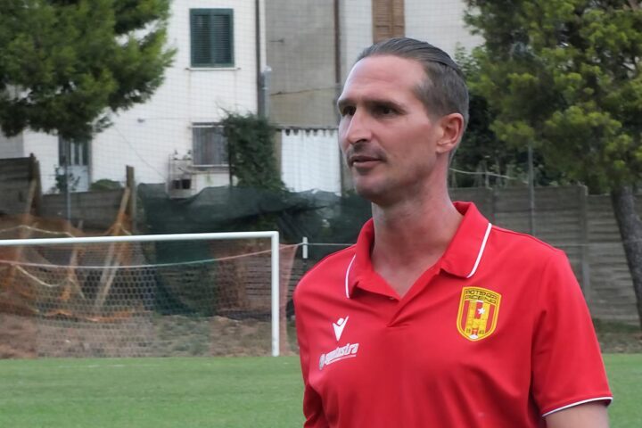 Fermana-Civitanovese, derby decisivo in programma domani con squadre pronte a battersi fino alla fine