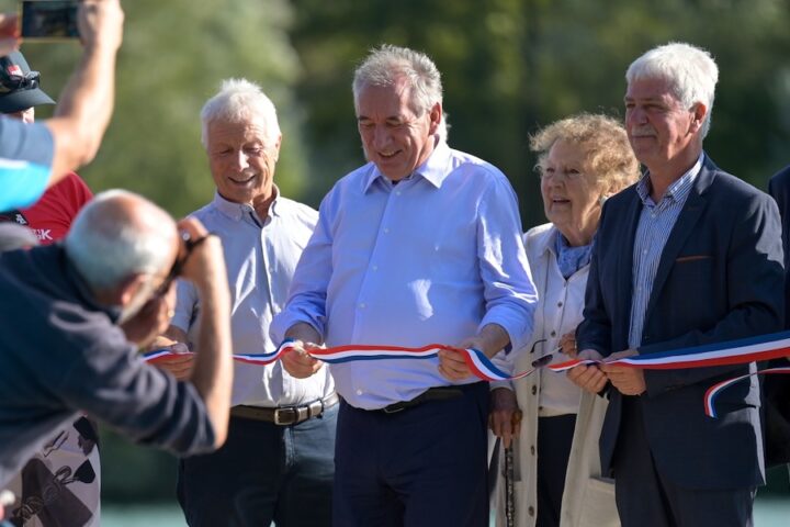 François Bayrou torna a guidare la città di Pau dopo la fine del mandato da premier