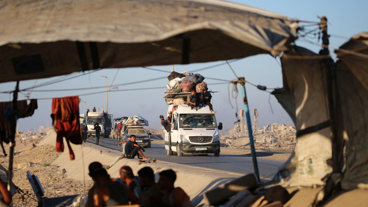 Fuga da Gaza City: migliaia in cerca di salvezza tra i bombardamenti e le difficoltà economiche