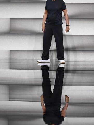 Giorgio Armani, icona della moda italiana, scompare a 91 anni