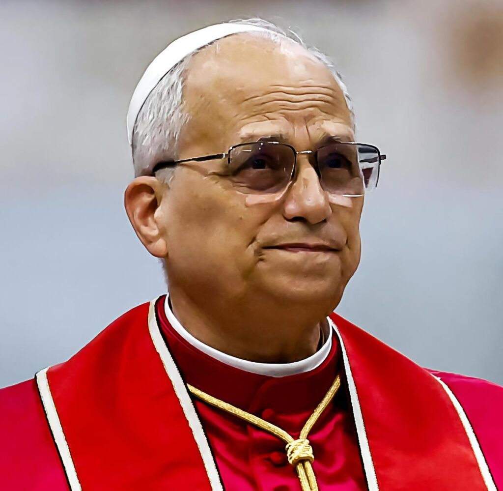 Il Papa critica Musk: "Diventando il primo triliardario, siamo in grossi guai"