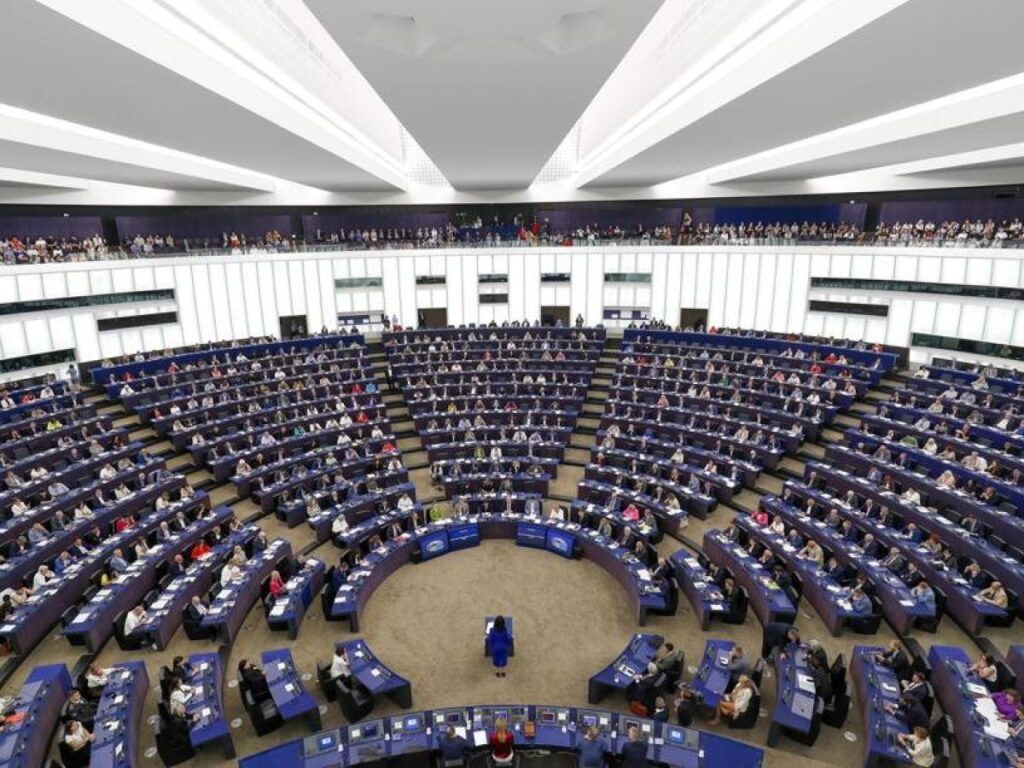 Il Parlamento Ue discute per la prima volta il termine «genocidio» nella mozione dei socialisti su Gaza