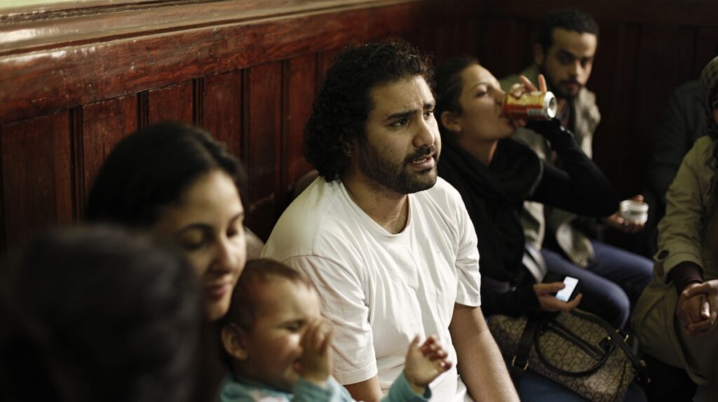 Il presidente egiziano al Sisi concede grazia all'attivista Alaa Abdel Fattah dopo sei anni di detenzione