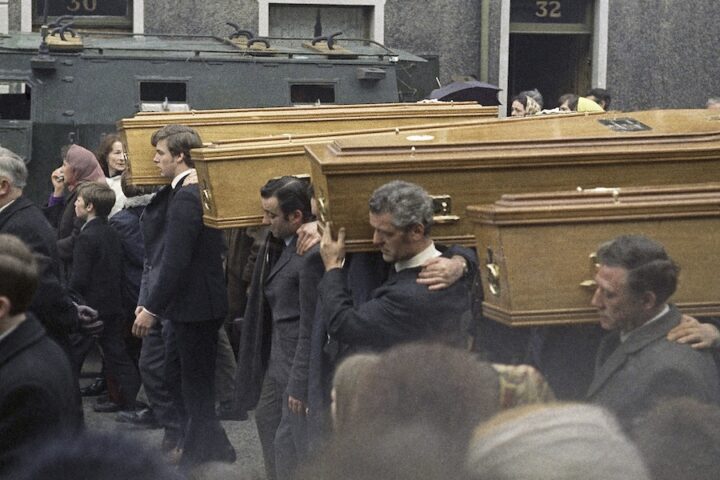 Inizia il processo per un ex soldato britannico accusato di omicidio durante il Bloody Sunday nel 1972