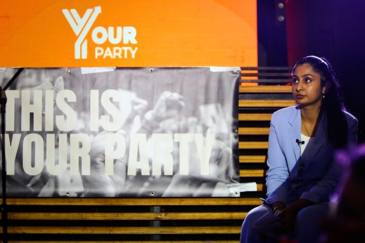 La crisi interna del nuovo partito di Jeremy Corbyn mette a rischio la sua credibilità