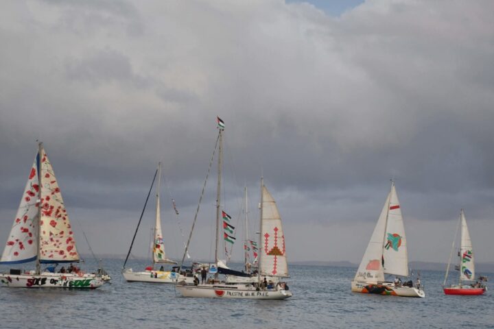 La Flotilla prosegue verso Gaza, Crosetto: «Spero in arresti senza ulteriori conseguenze»