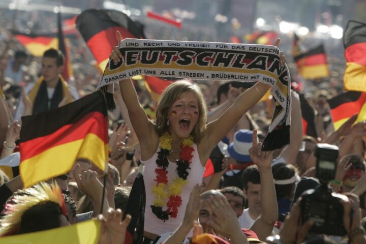 La Germania discute nuovamente il cambio dell'inno e della bandiera nazionali