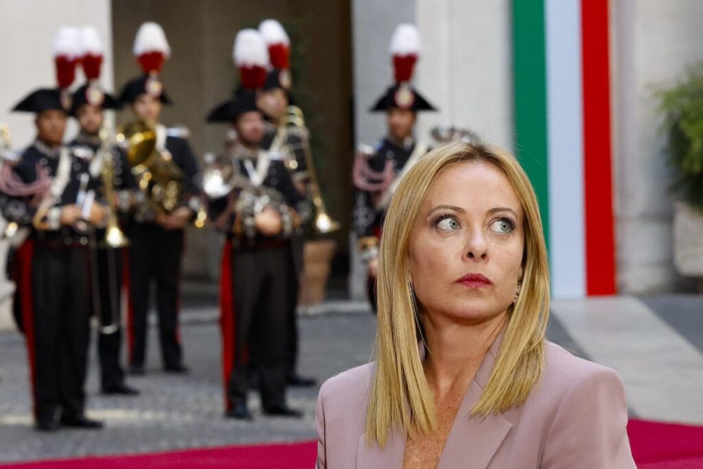 L'assenza di Meloni agli eventi istituzionali del weekend suscita interrogativi e polemiche