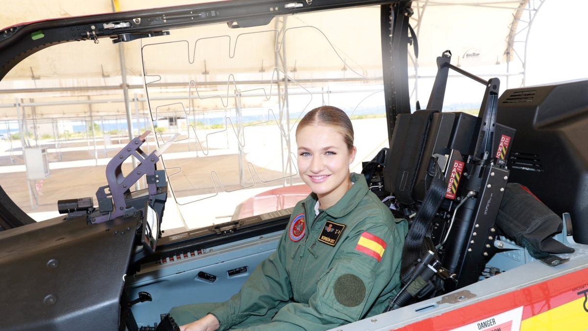 Leonor di Spagna inizia l'ultima fase della formazione militare nell'Aeronautica di San Javier