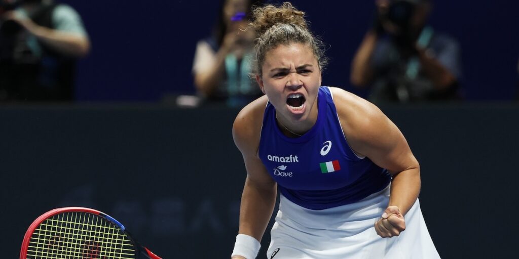 L'Italia femminile di tennis si qualifica per la finale della Billie Jean King Cup dopo aver superato l'Ucraina