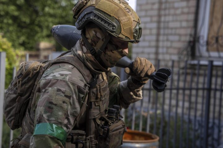 L'Ucraina può recuperare i territori persi? Ostacoli principali tra Donbass e guerra ibrida