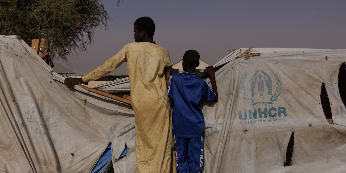 L'UNHCR annuncia tagli al personale del 20% e riduzione del budget per il 2026