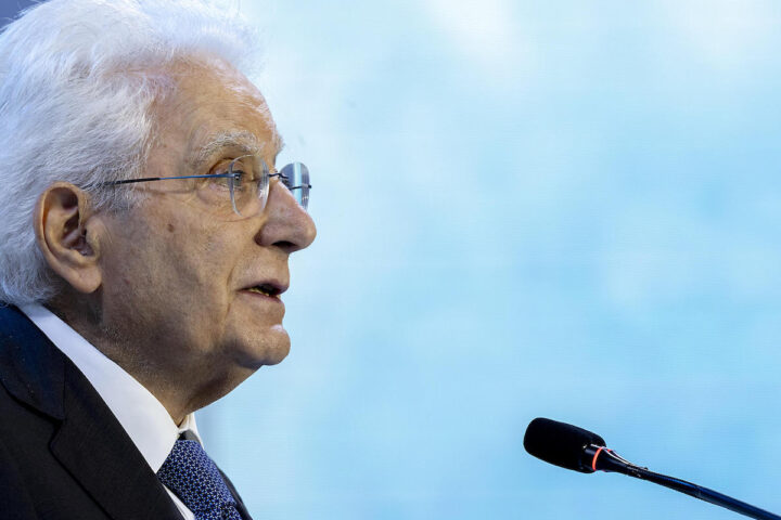 Mattarella avverte la Flotilla: evitate i rischi e accettate l'offerta del patriarcato di Gerusalemme