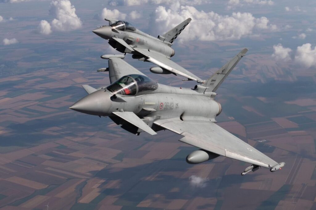 Oltre 3mila soldati italiani e aerei schierati sul fronte Est in risposta alle provocazioni russe