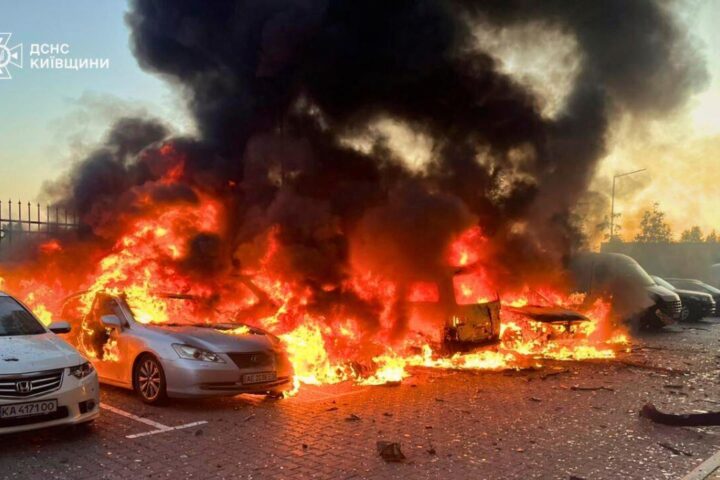 Raffica di missili russi sull'Ucraina, Zelensky incontra Trump all'Onu per sanzioni