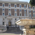 Ragusa scrive a Piantedosi: criticità inaccettabili per il rilascio e il rinnovo dei permessi di soggiorno