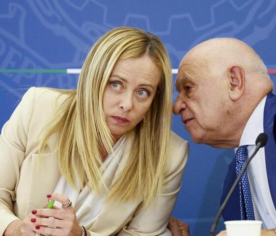 Referendum sulla separazione delle carriere: Meloni e l’incertezza sul premierato