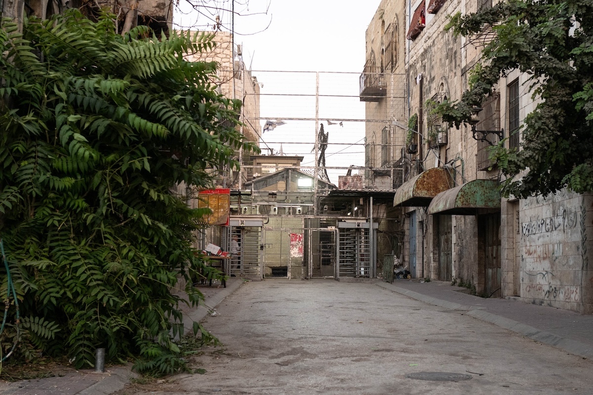 Ritorno a Hebron: reportage dai territori palestinesi occupati di Daniele Raineri