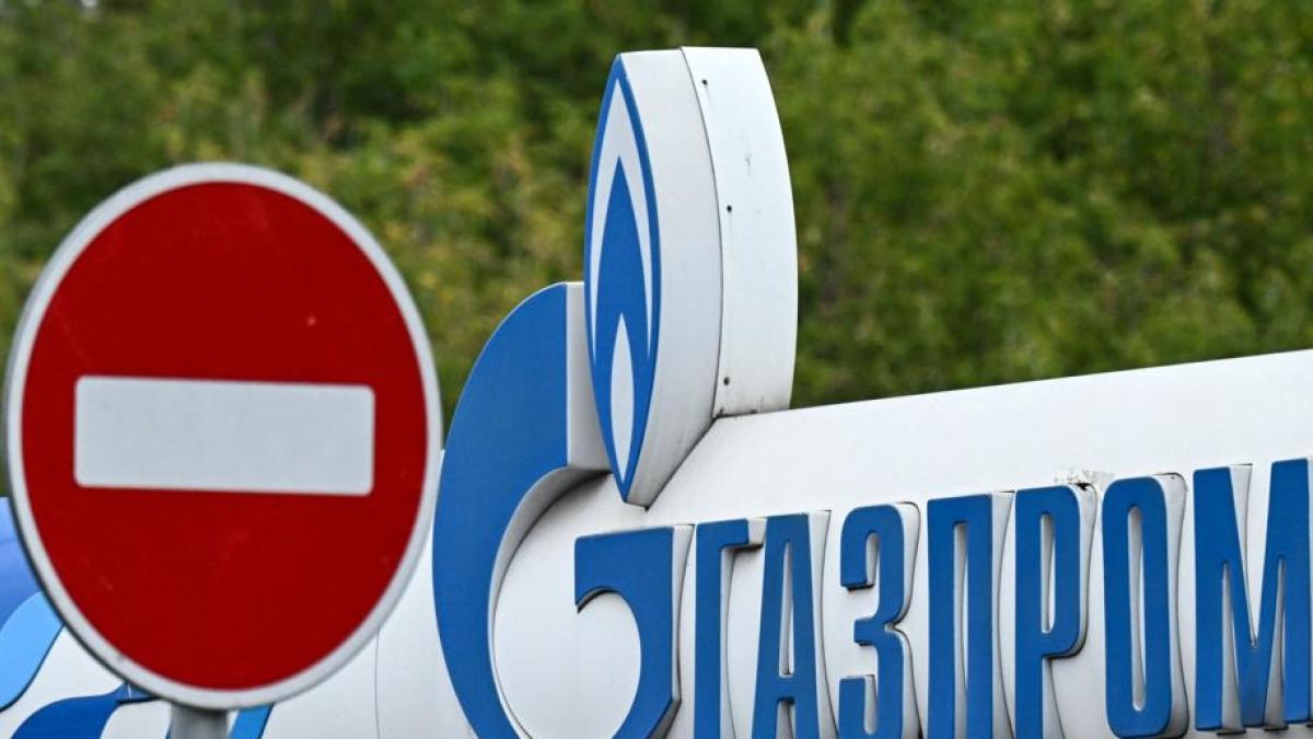 Sanzioni Ue contro la Russia: colpite Gazprom e tecnologie militari, stop al gas russo dal 2027