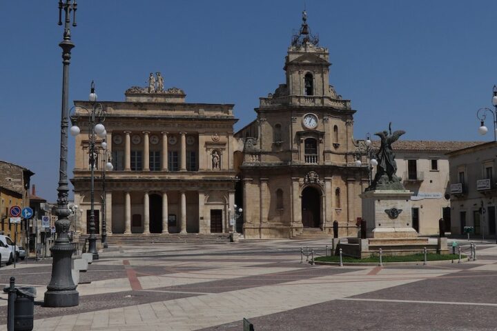 Trovato il ragazzo di 17 anni rapito giovedì a Vittoria, Sicilia