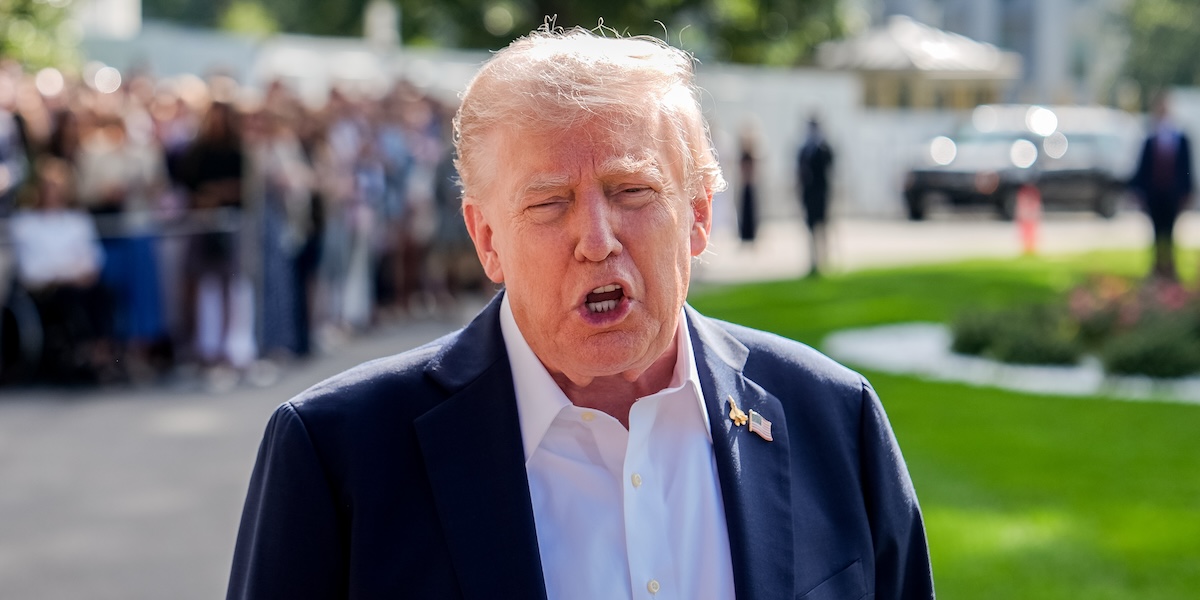 Trump annuncia l'invio dell'esercito a Portland per proteggere le strutture dell'ICE